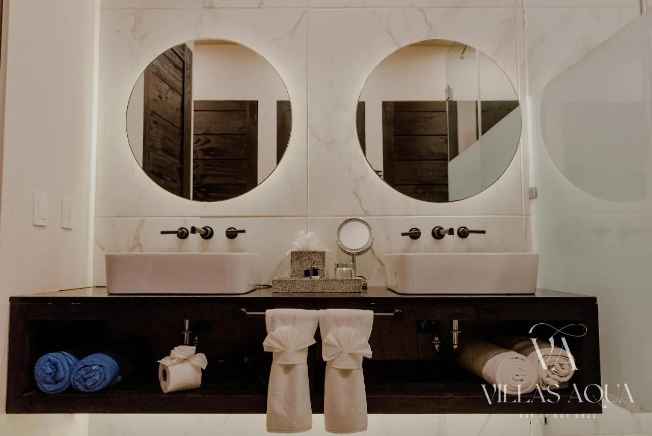 Villas Aqua 2Br Luxury Suite Puerto Aventuras 0*,  México